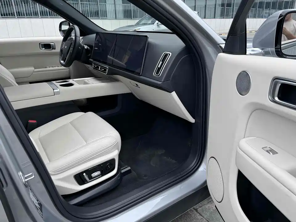 Li Auto Ideal L7
