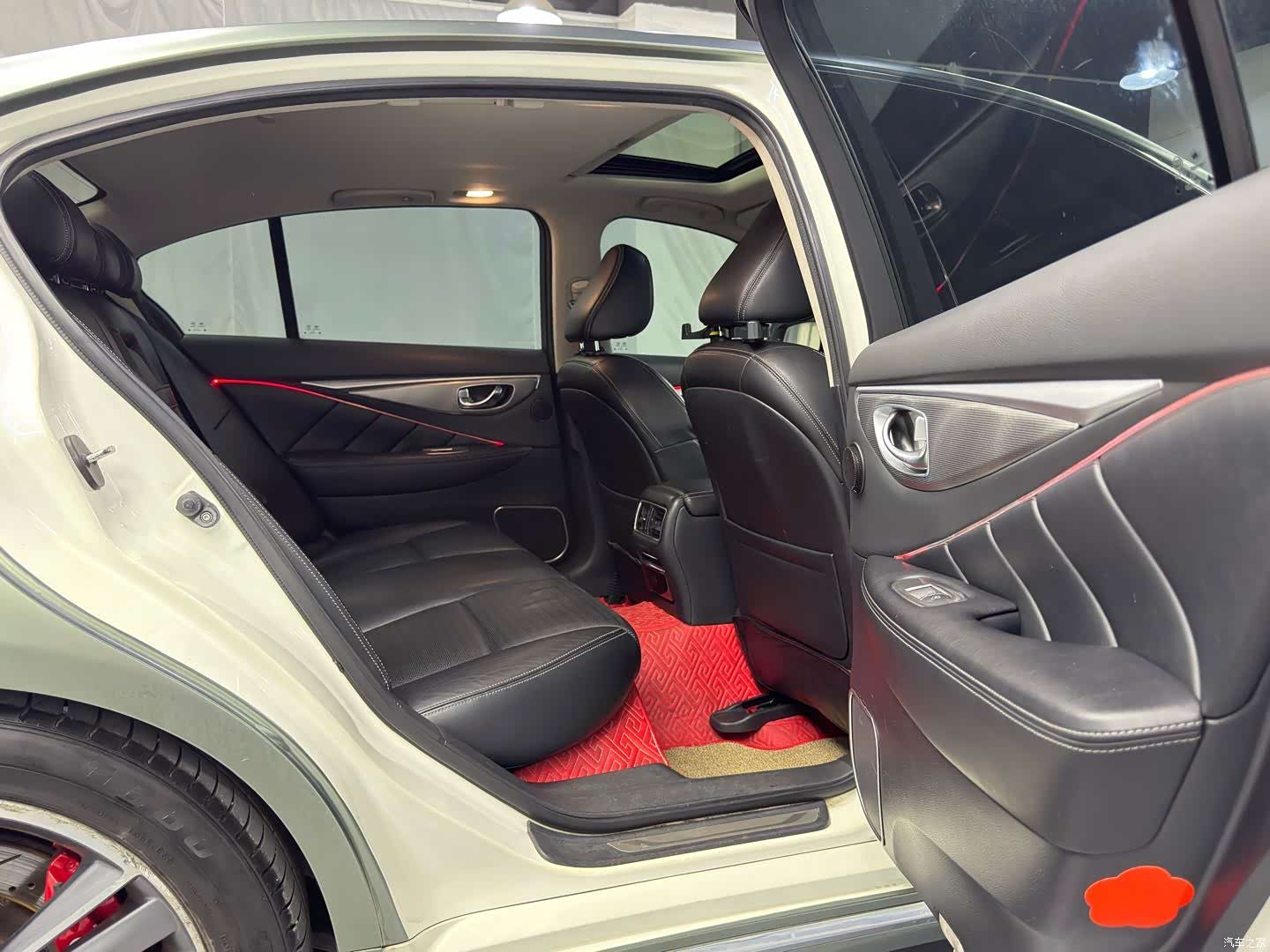 Infiniti Q50L, 2015 12