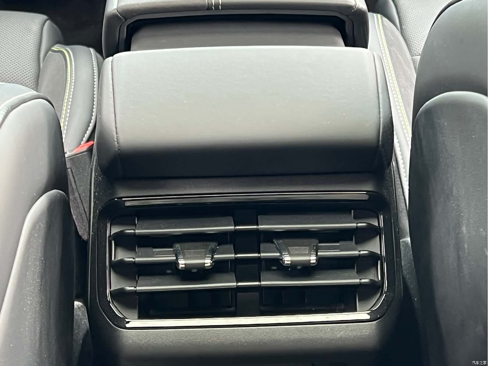 Lynk & Co 02, 2024 20