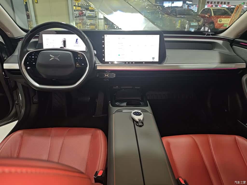 Xpeng P7, 2022 10