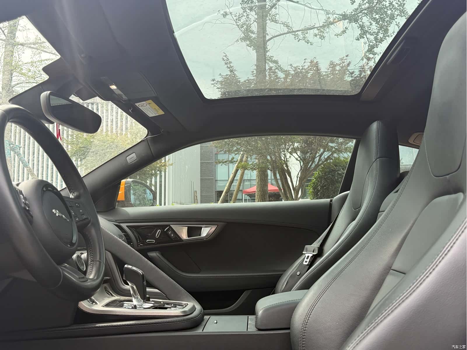 Jaguar F-TYPE, 2017 7