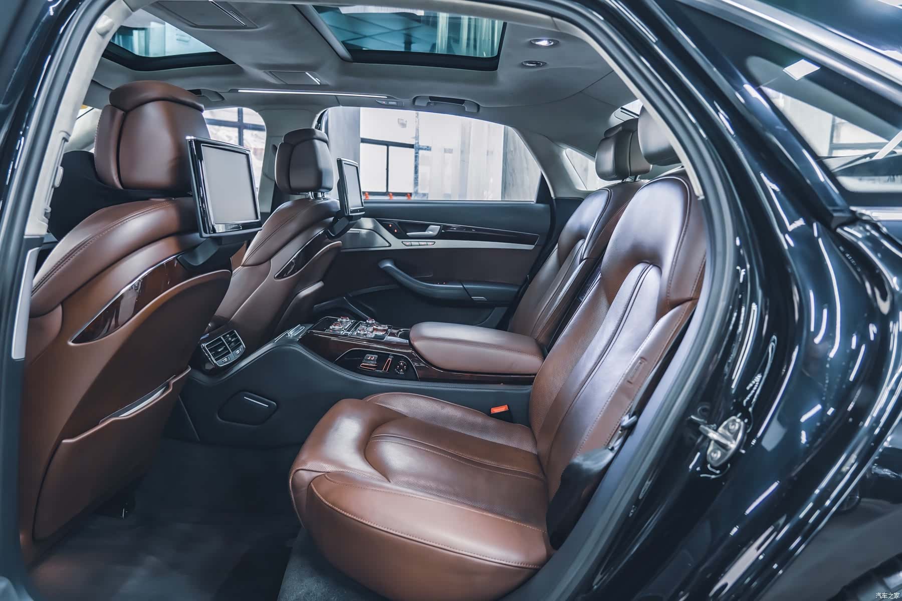 Audi A8L, 2013 8