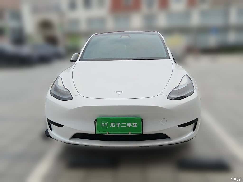 Tesla Model Y, 2024 24