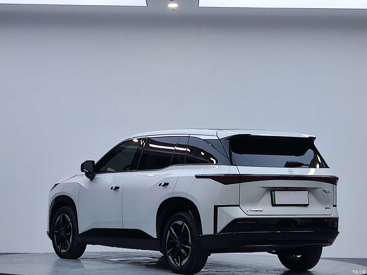 Toyota 3X, 2025 все фото