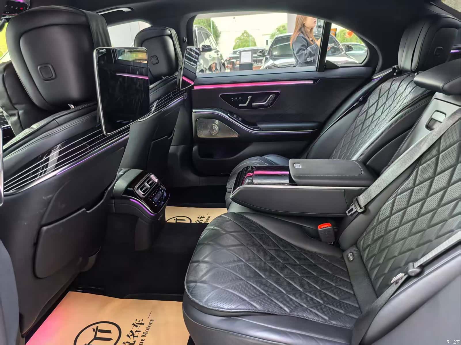 Mercedes-Benz S-Class, 2023 12