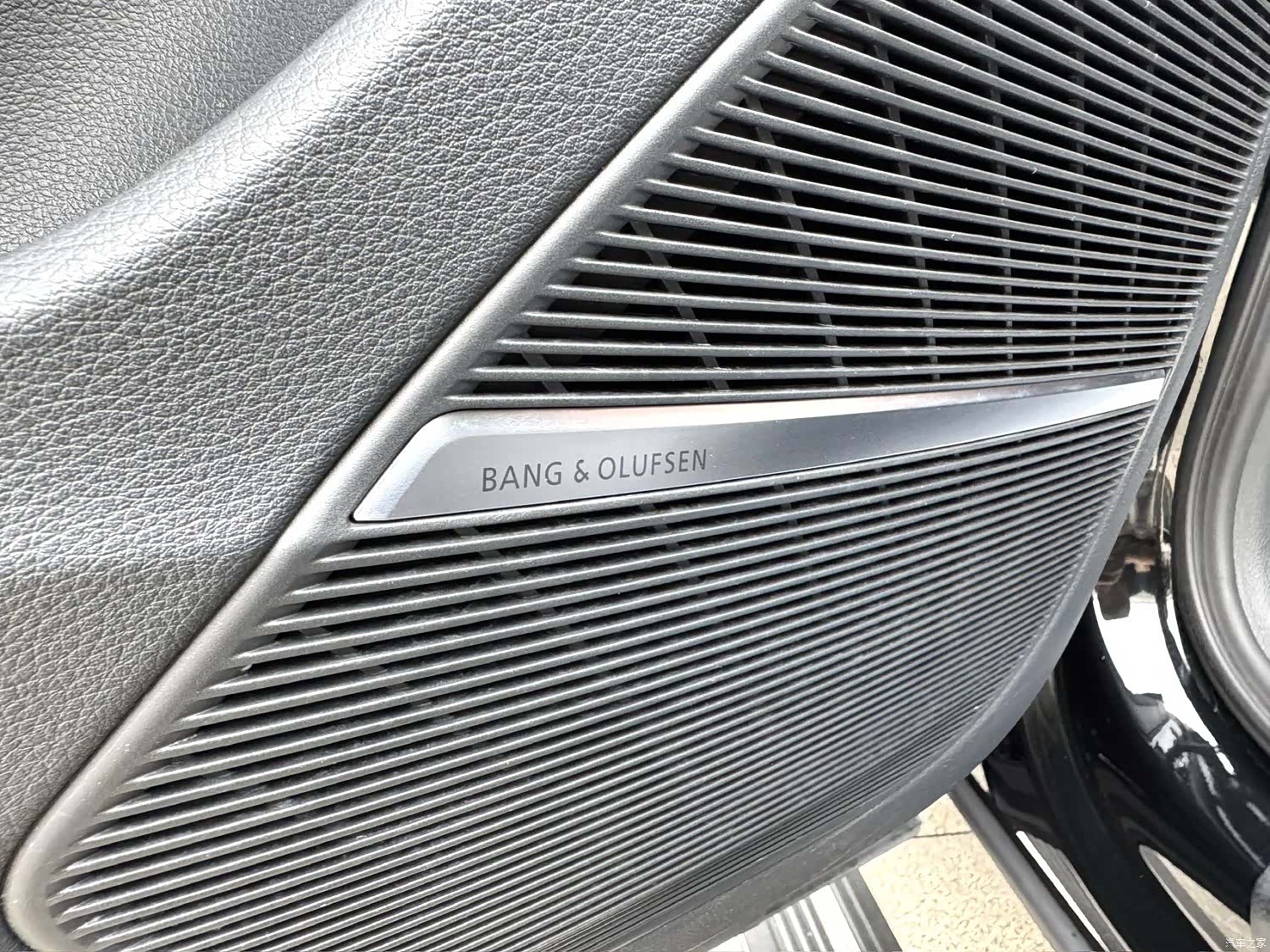 Audi Q7, 2023 6