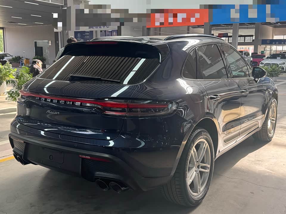 Porsche Macan