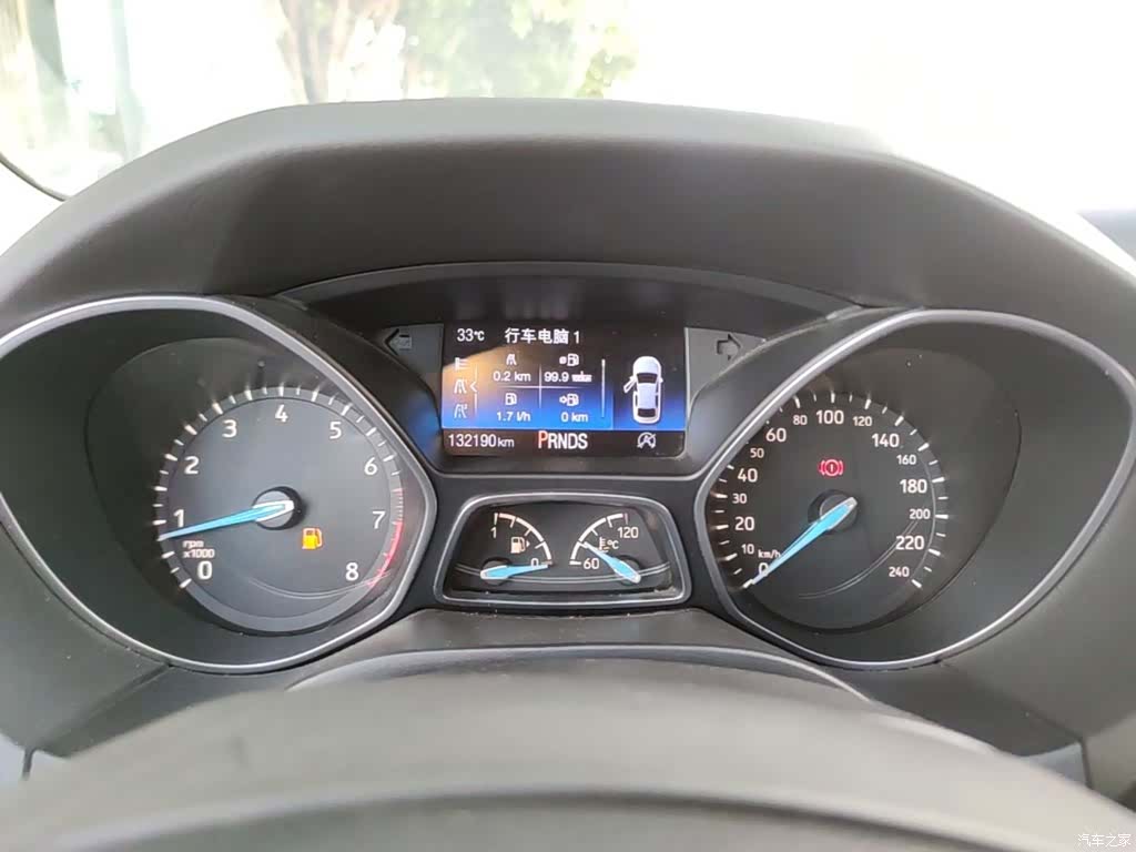 Ford Focus, 2016 12