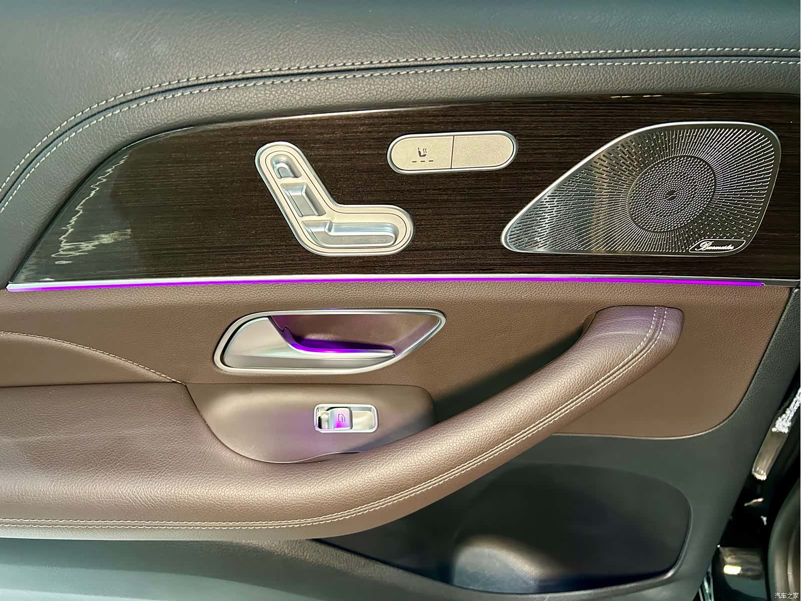 Mercedes-Benz GLS, 2023 26