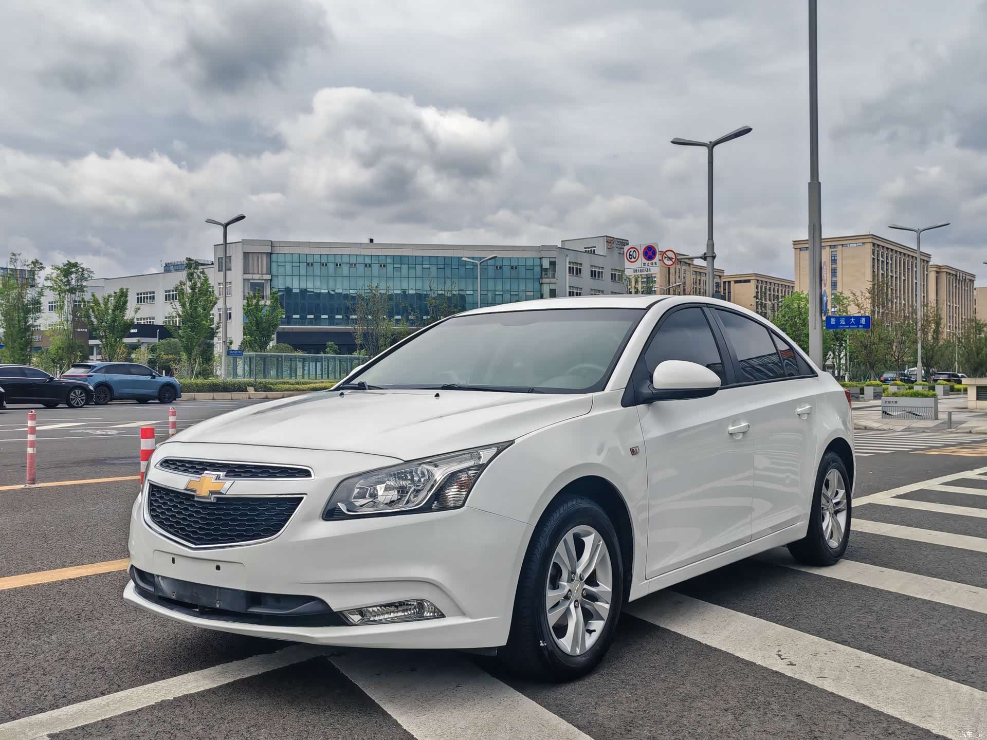 Chevrolet SE, 2014 1