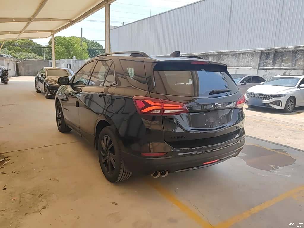 Chevrolet Equinox, 2023 все фото