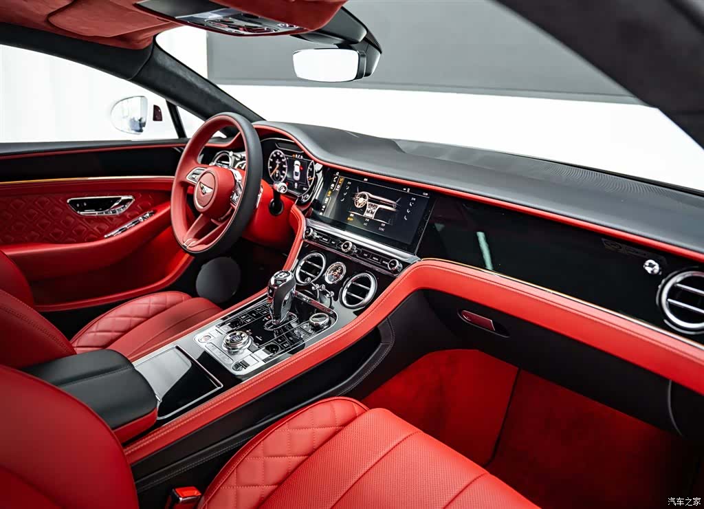Bentley Continental GT, 2022 14