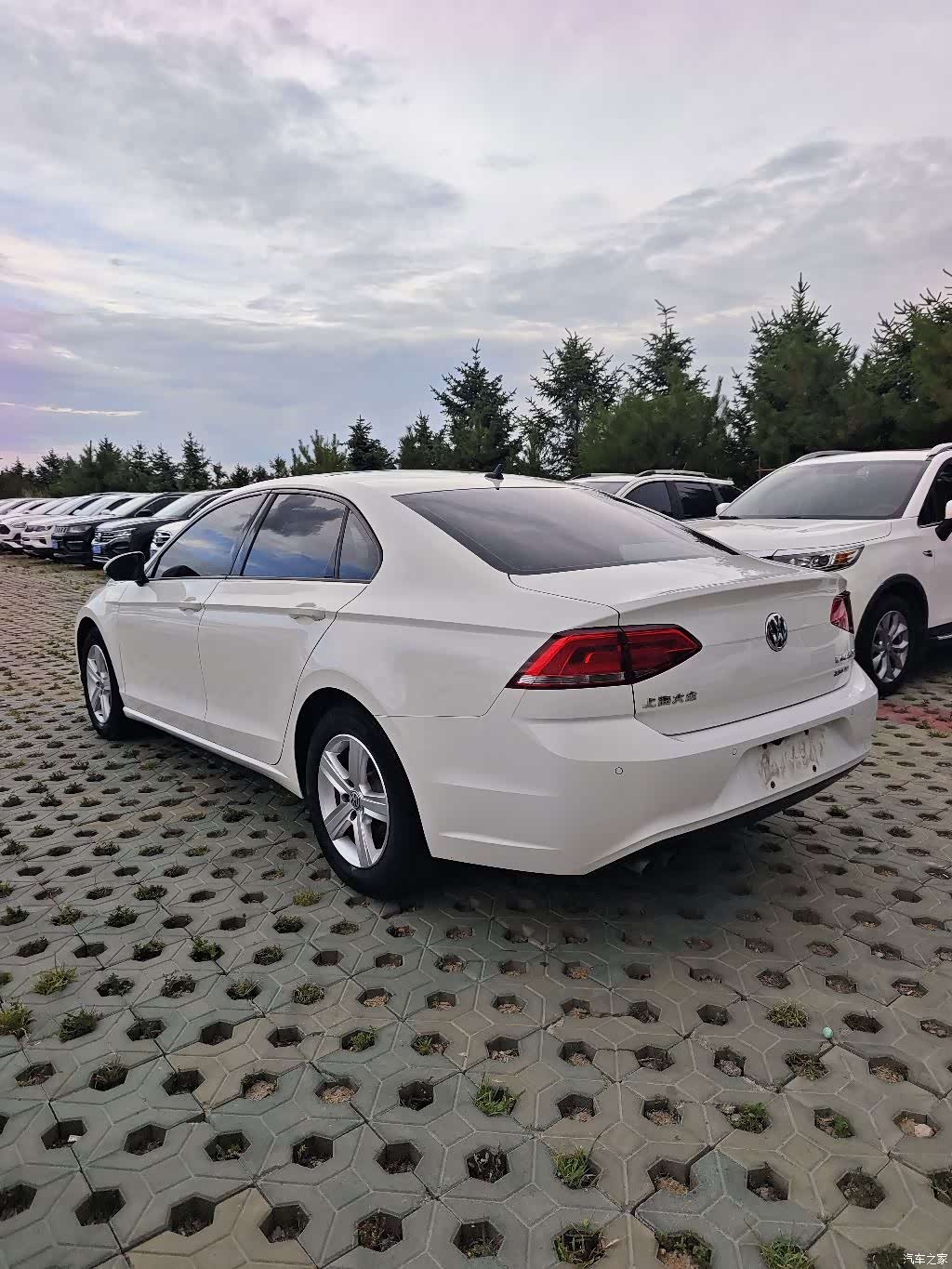 Volkswagen Lamando, 2016 7