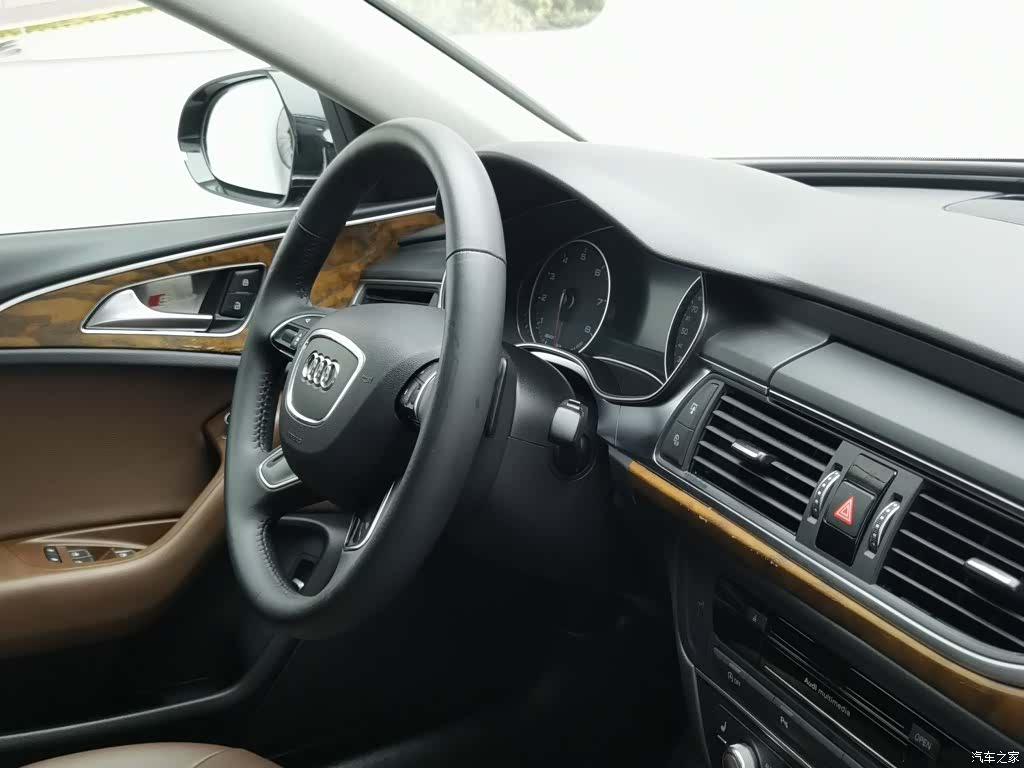 Audi A6L, 2019 22