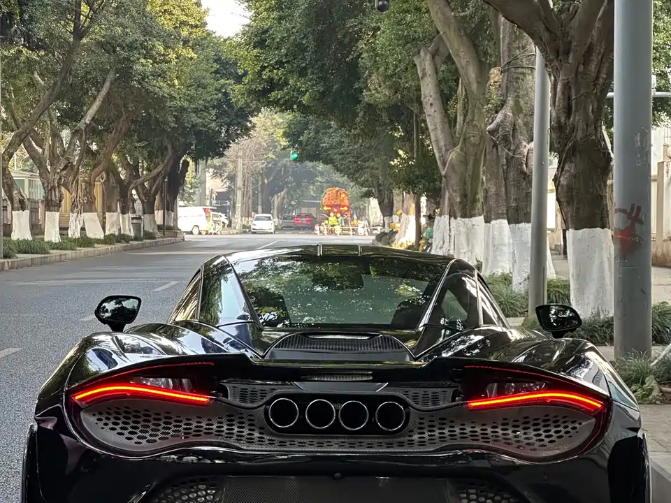 McLaren 720S