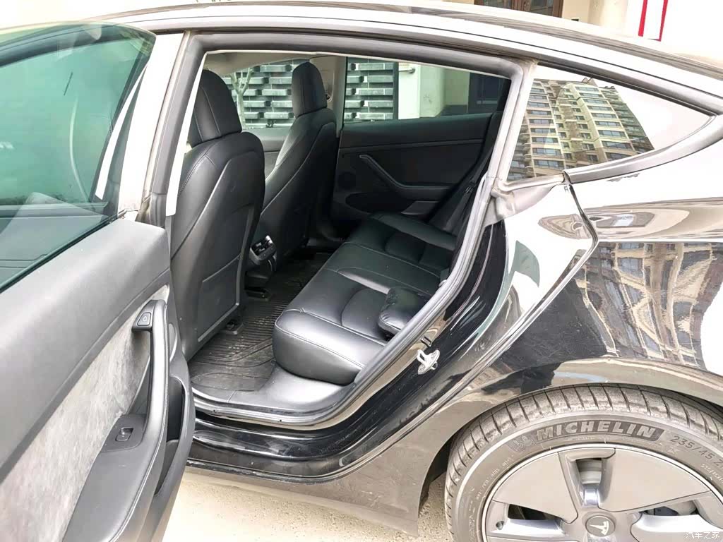Tesla Model 3, 2022 6