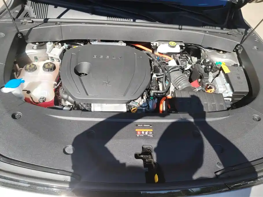 Geely Galaxy Galaxy L7