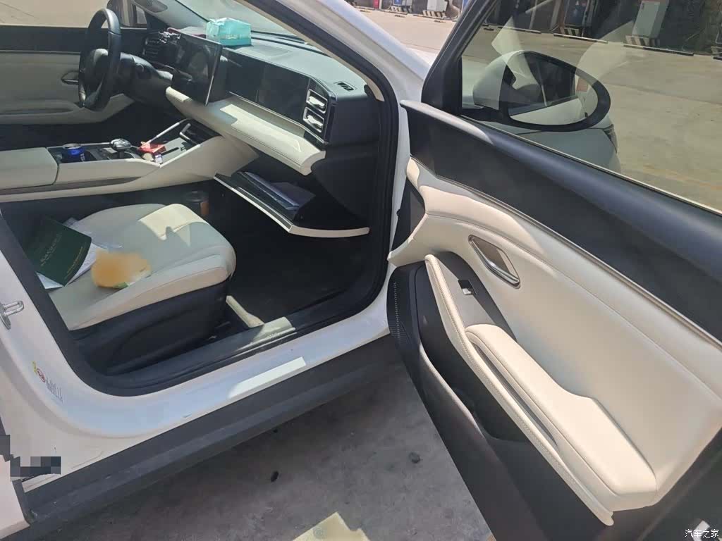 BYD Qin, 2024 17