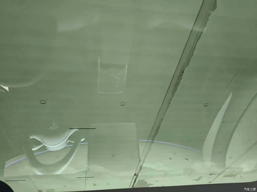Tesla Model Y, 2024 18
