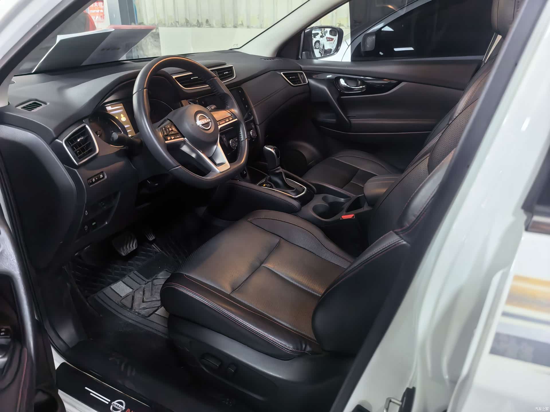 Nissan Qashqai, 2024 4
