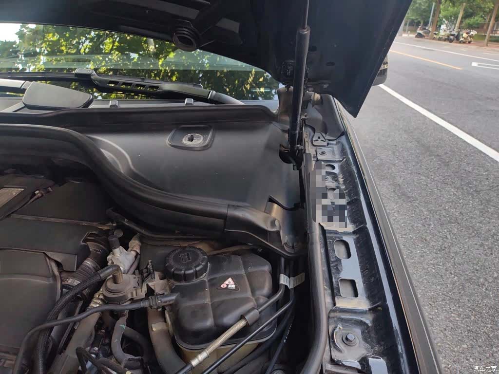 Mercedes-Benz M-Class, 2015 23