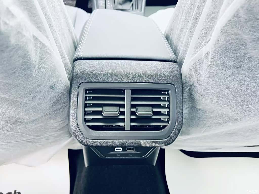 Volkswagen Lavida, 2026 21
