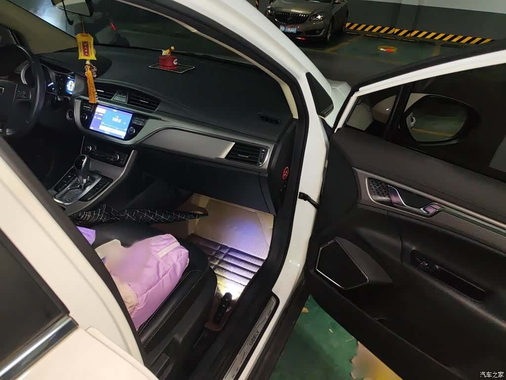 Geely Emgrand, 2016 20
