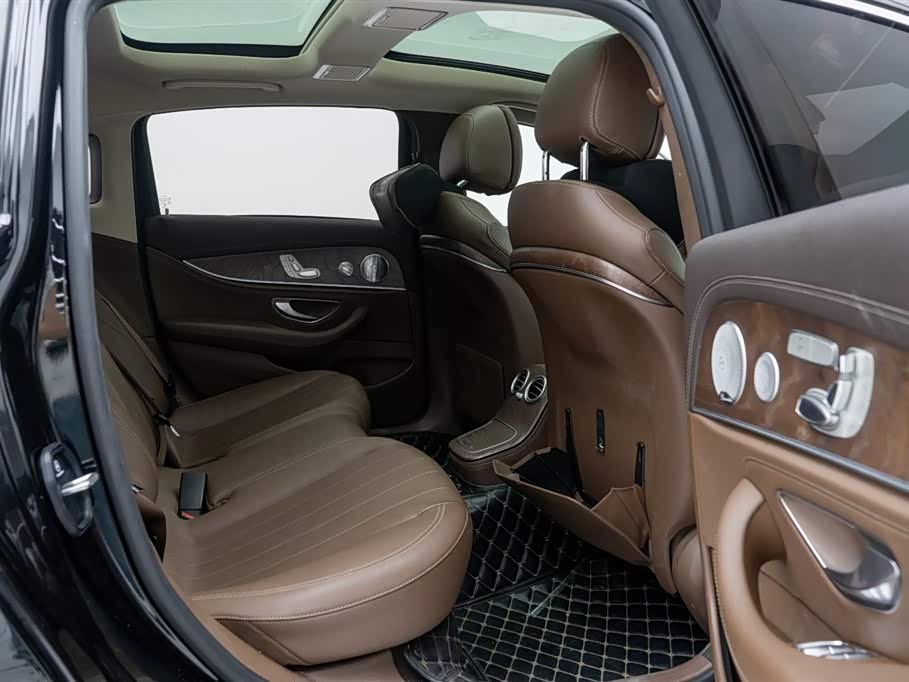 Mercedes-Benz E-class Mercedes-Benz E-class