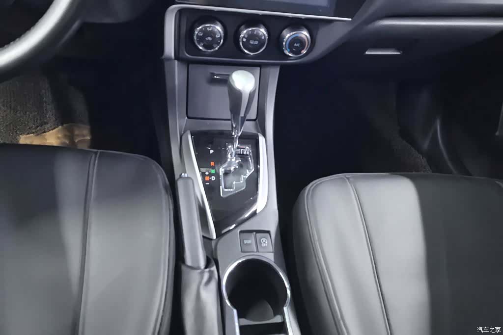 Toyota Corolla, 2017 16