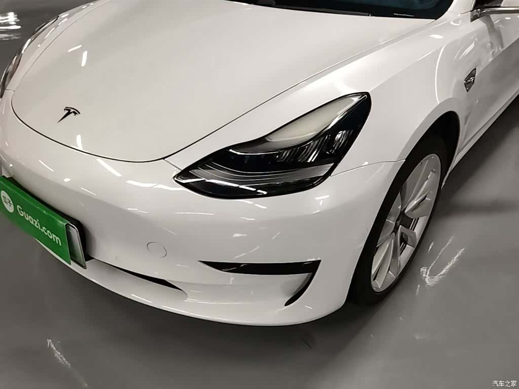 Tesla Model 3, 2020 24