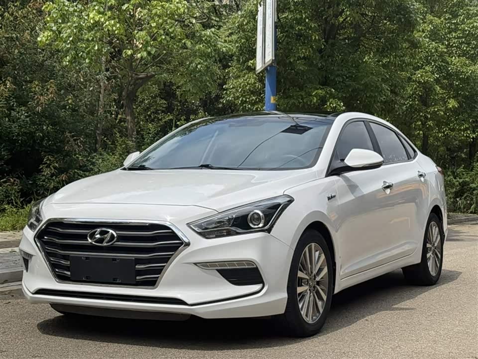 Hyundai Name picture Hyundai Name picture