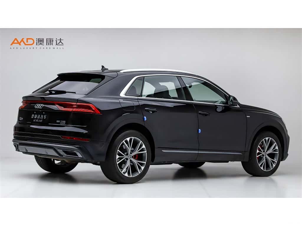 Audi Q8, 2020 3