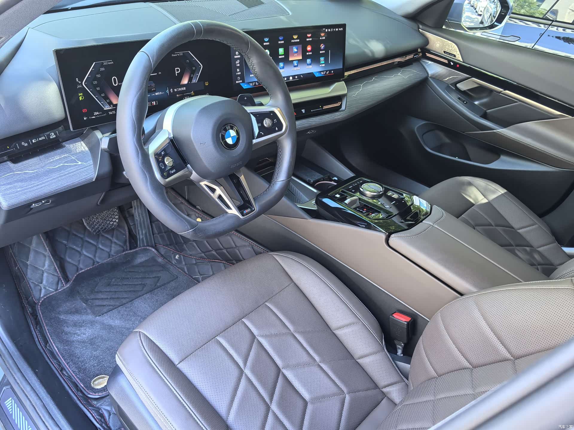 BMW 5 Series, 2024 21