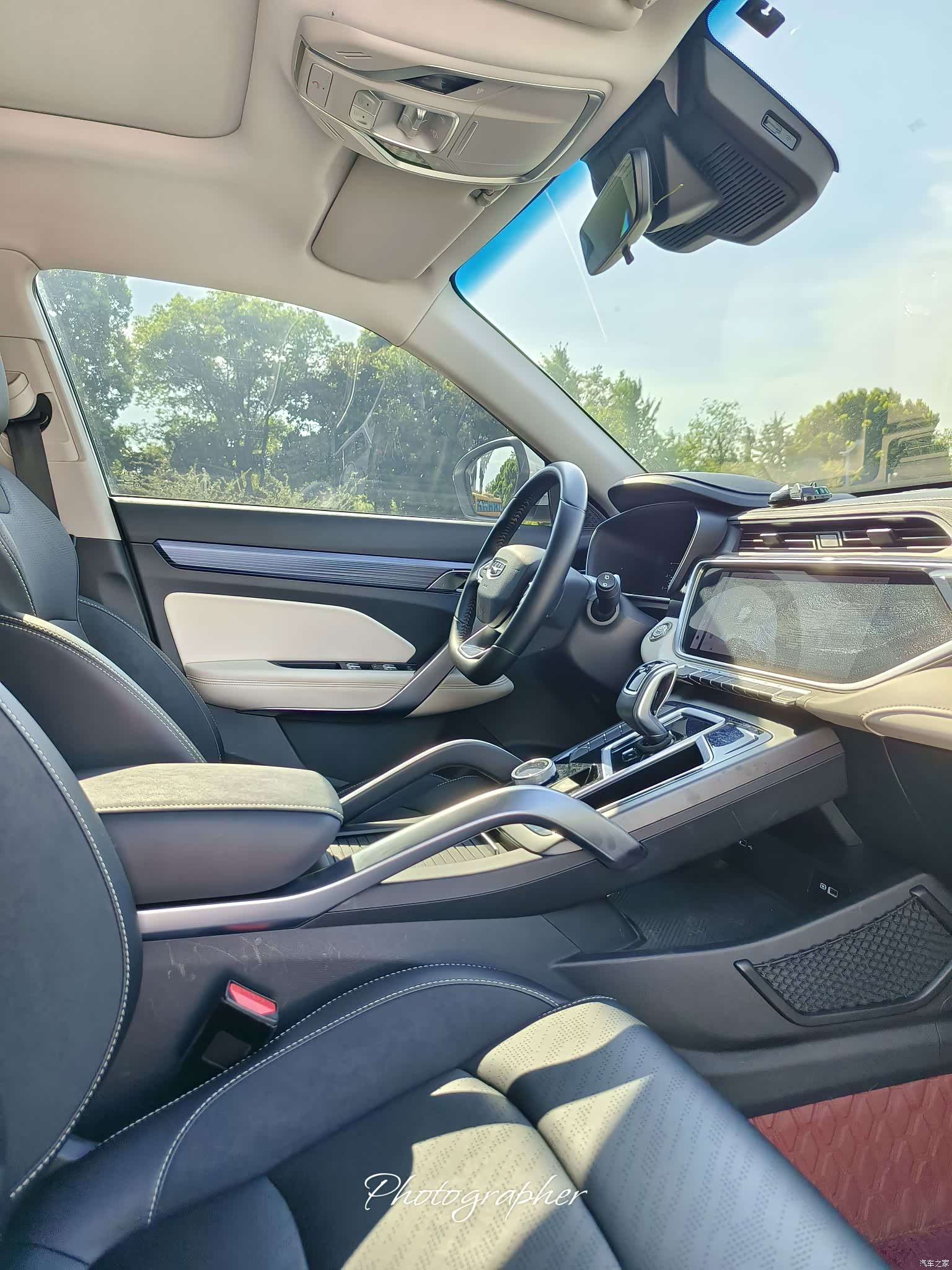 Geely Boyue, 2022 17