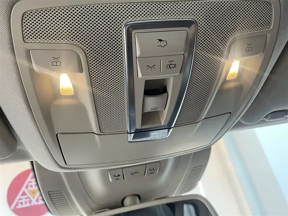 Mercedes-Benz GLS Mercedes-Benz GLS