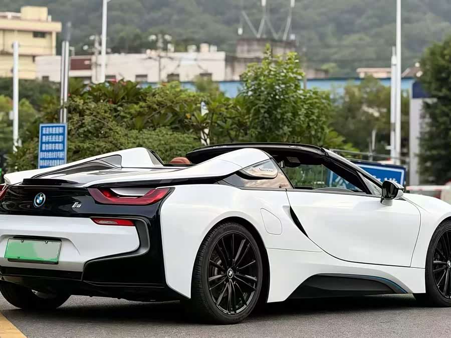 BMW i8 2020, фото 9