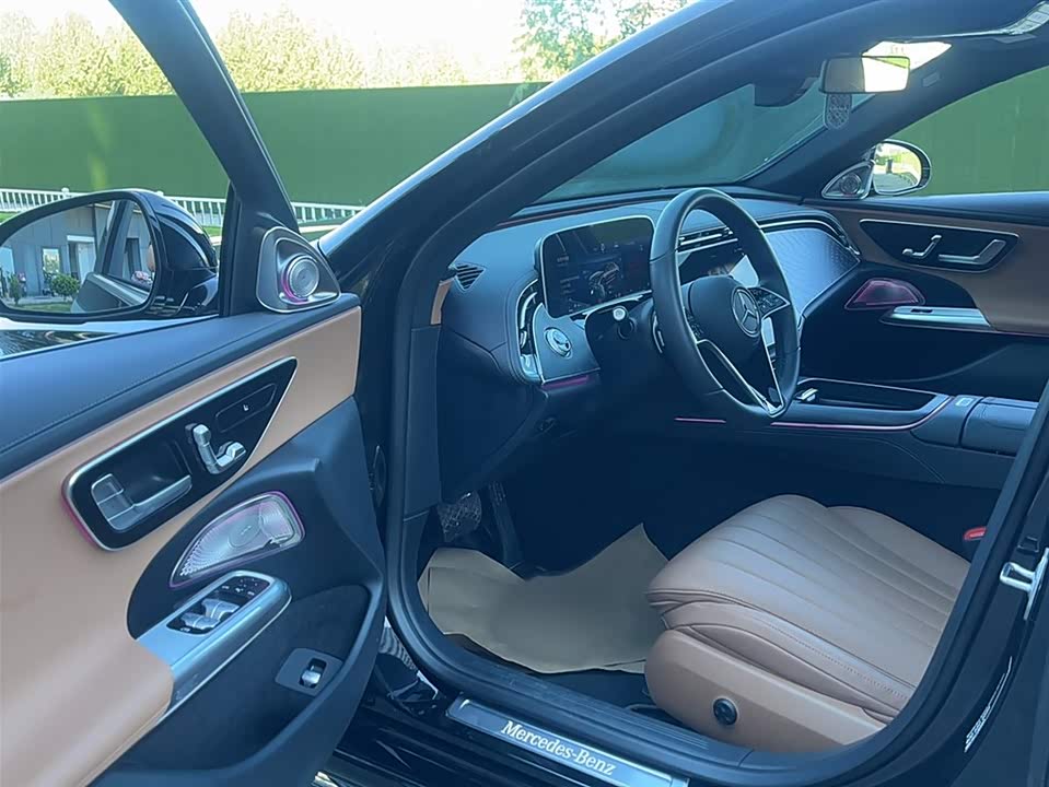 Mercedes-Benz E-class Mercedes-Benz E-class