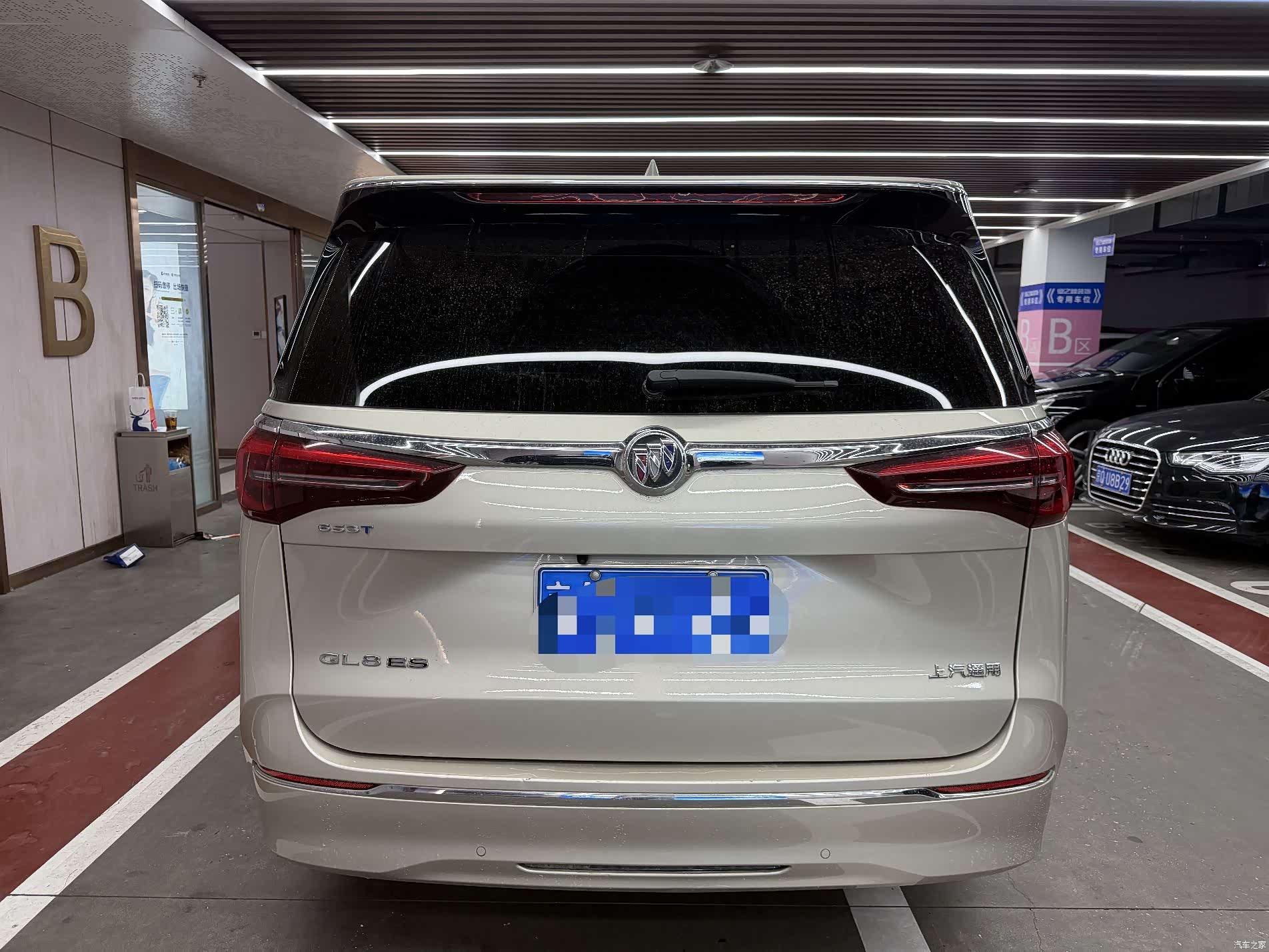 Buick GL8, 2022 12