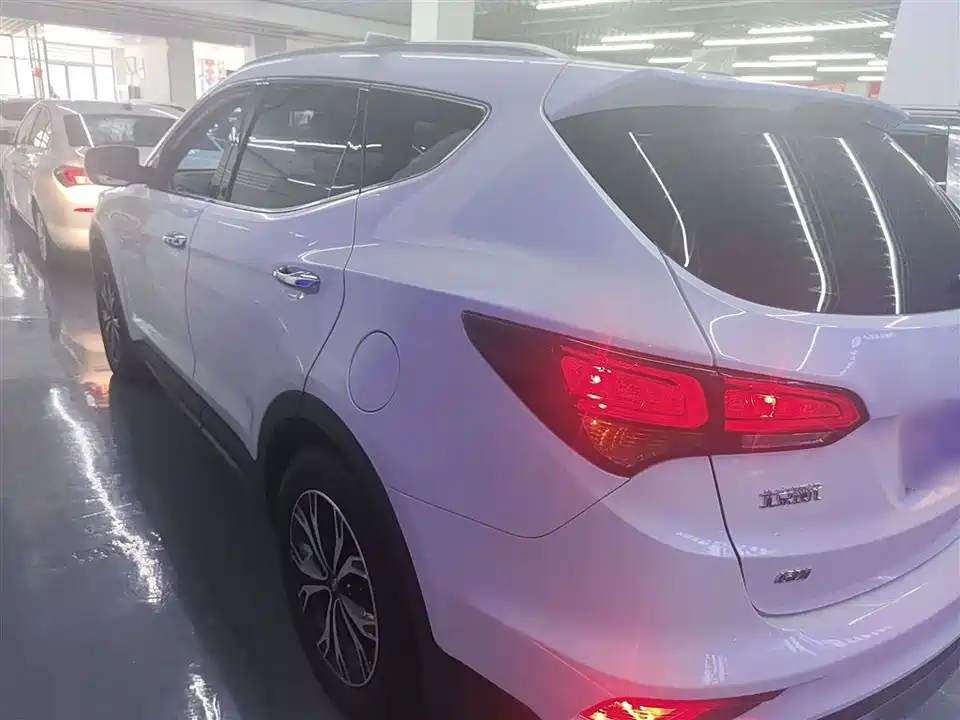Hyundai Shengda