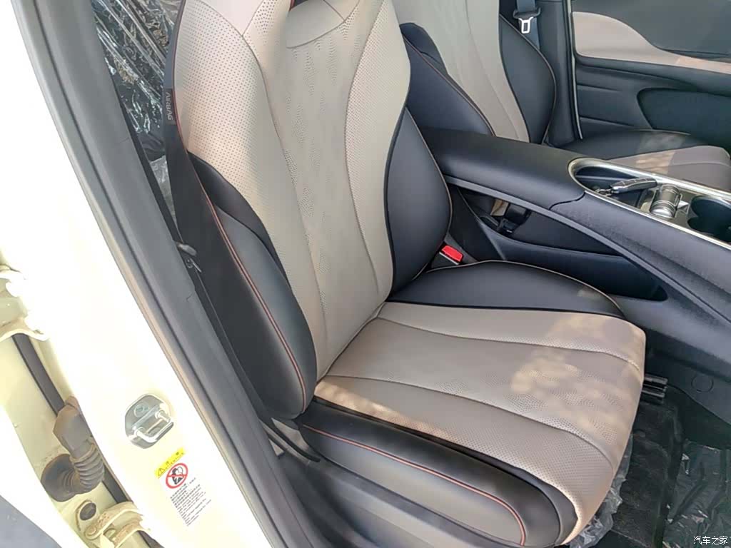 BYD Dolphin, 2026 25