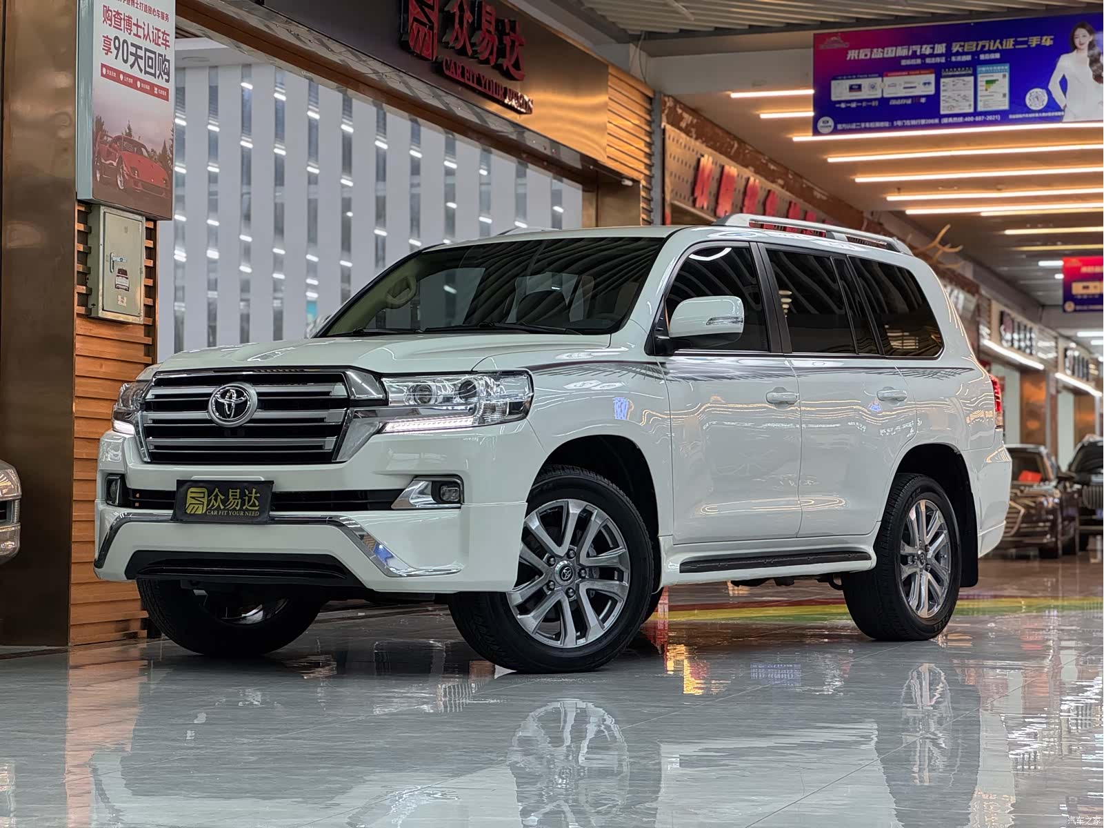 Toyota Land Cruiser, 2017 1