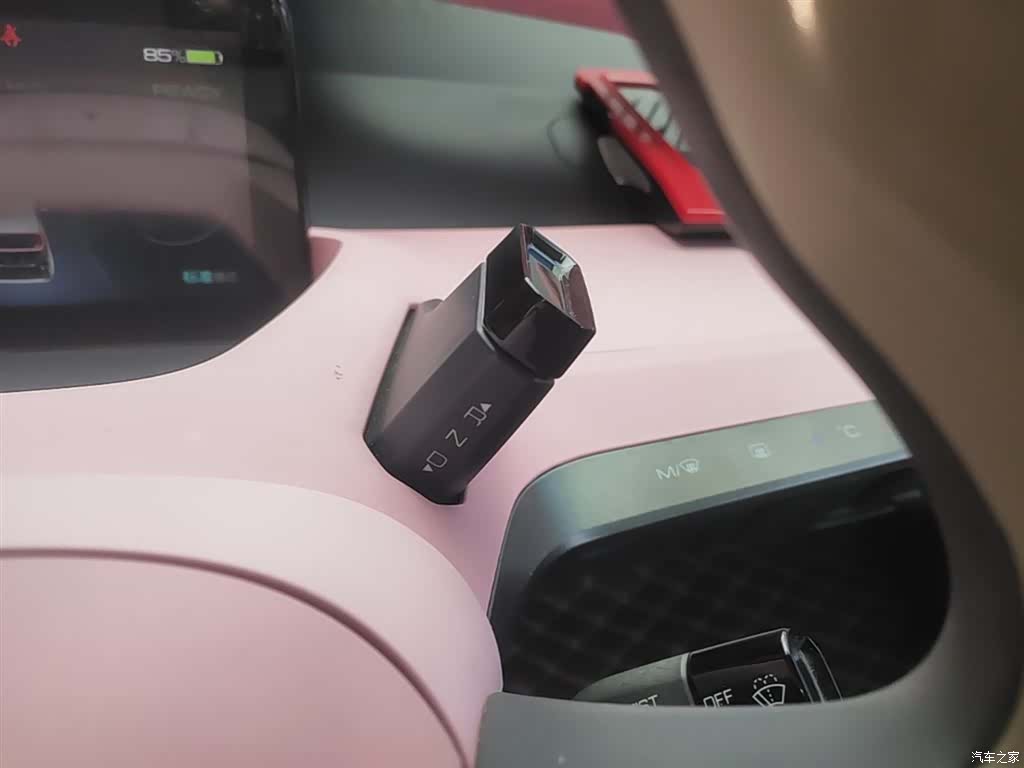 Wuling E200, 2019 14