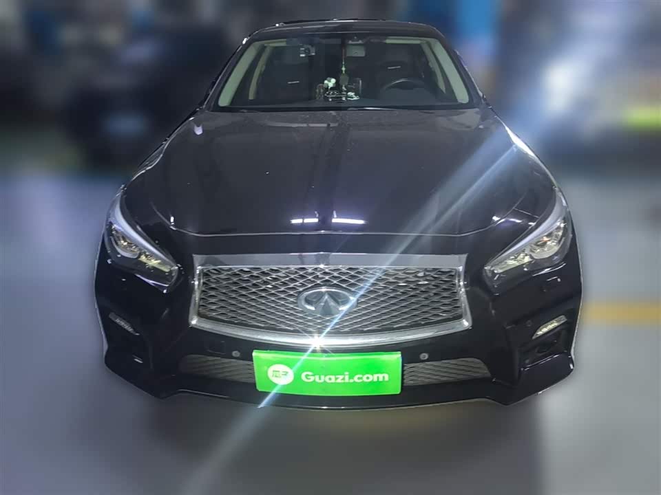 Infiniti Q50L