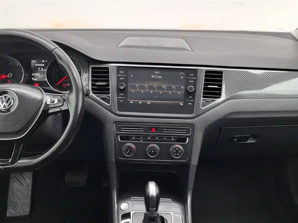 Volkswagen Golf*Jiayu