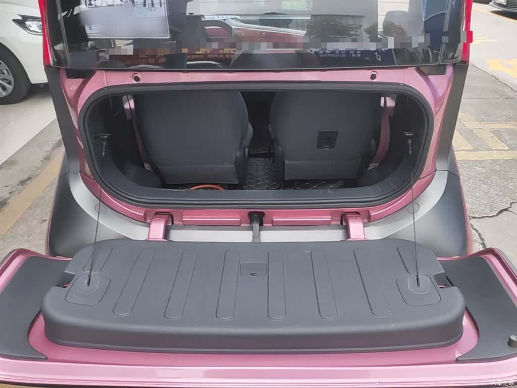 Wuling E200, 2019 19
