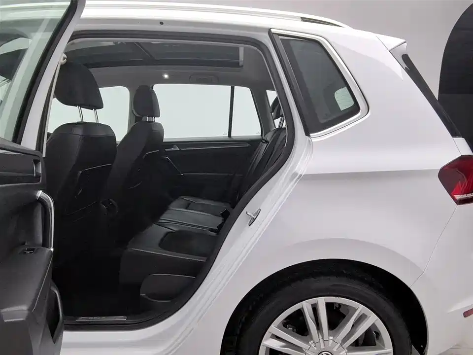 Volkswagen Golf*Jiayu