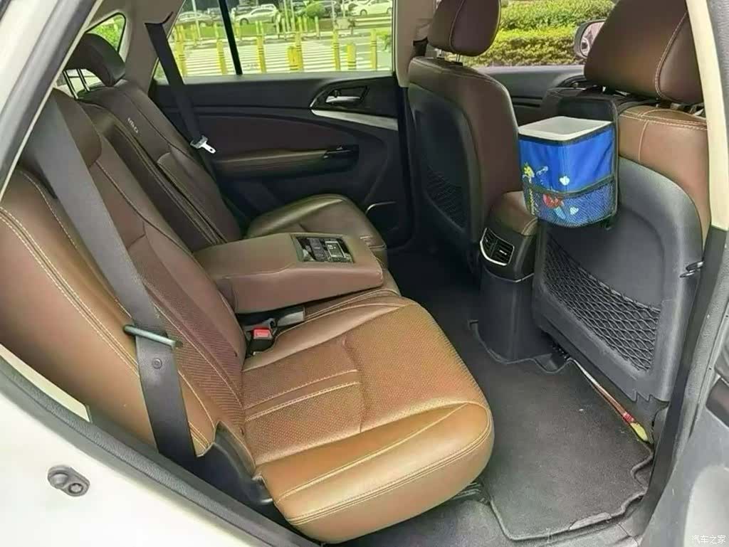 BYD Tang, 2015 все фото