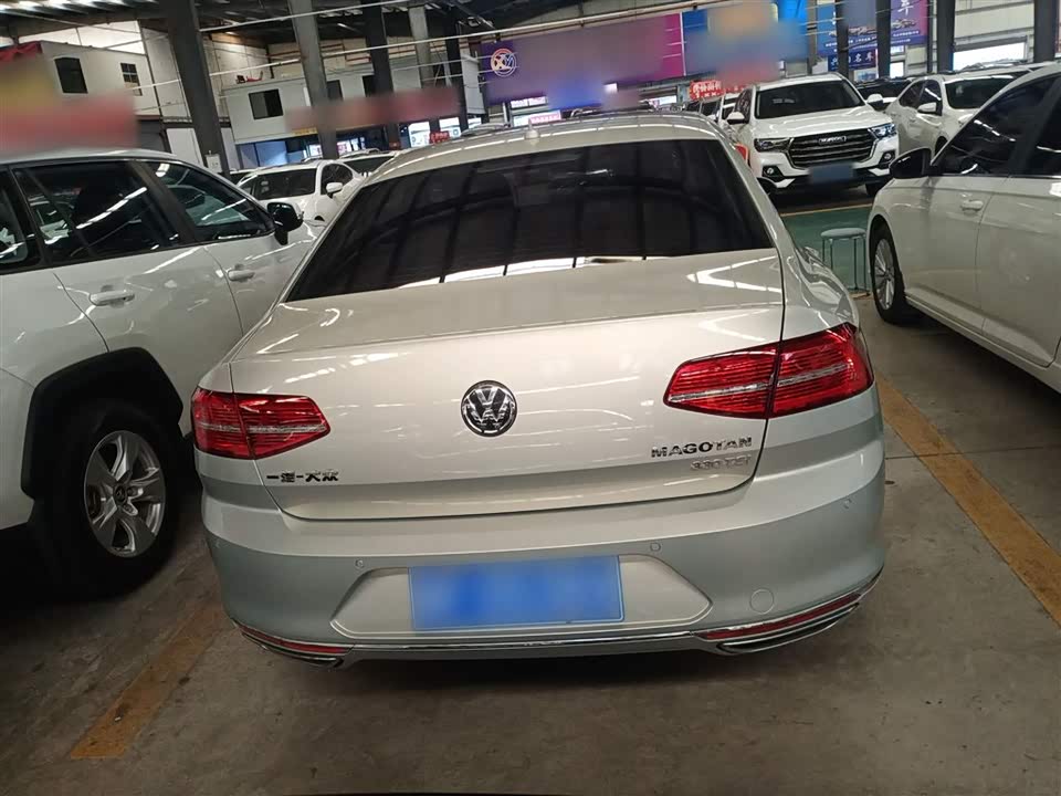 Volkswagen Magotan