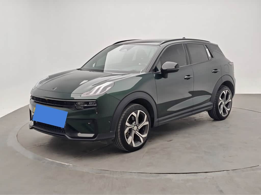 Lynk & Co 06