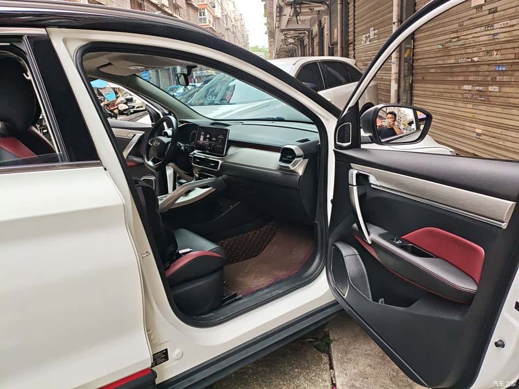 Geely Coolray, 2022 20